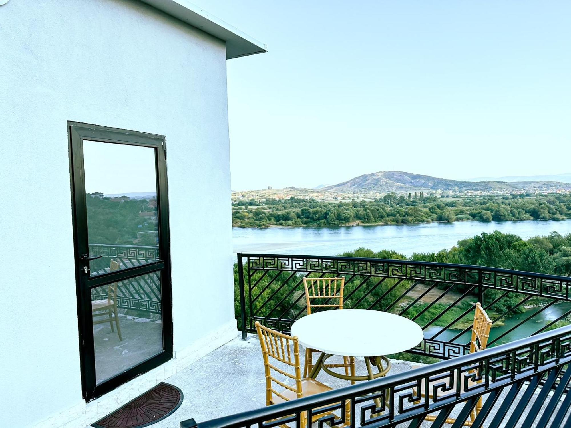Hotel Iliria Canaj Bagian luar foto
